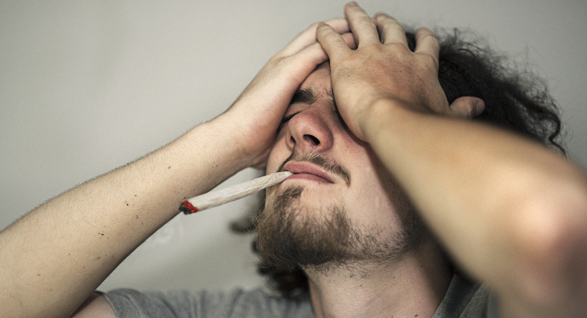 synthetic cannabis,young adults,substance use disorder,drug tests,harmful symptoms,mental illness,drug abuse,cannabinoid compounds,emotional pain,family members